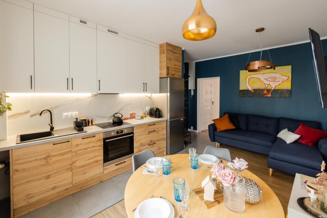 Apartment Pod Skrzydlami - Centrum - 24h