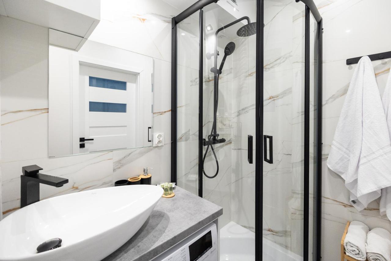 Apartment Pod Skrzydlami - Centrum - 24h *